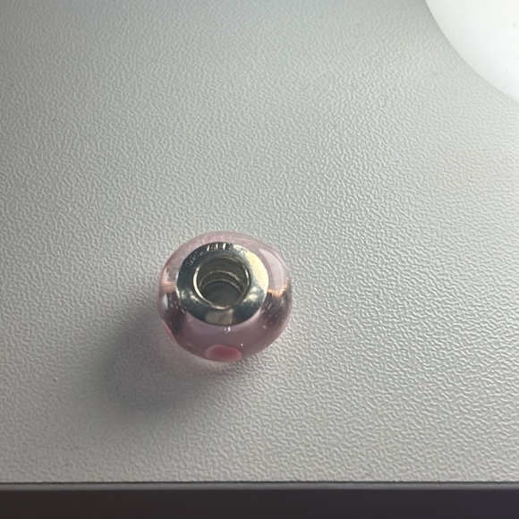 Pandora glass bead pink with pink polka dots - Picture 3 of 4